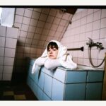 Ella Lee Instagram - Rabbit in bath by @feeglory