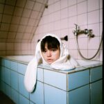 Ella Lee Instagram - Rabbit in bath by @feeglory
