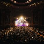 Ellie Goulding Instagram - Some wee moments from my 2nd night at @kingsbklyn Forever grateful for the love I receive, thank you so much for coming x Special thanks to @iderrickskye 🖤 📷 @nicolemago Hair @davidvoncannon Beauty @misha212