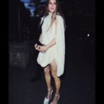 Ellie Goulding Instagram - Thank you @bafta & @britishvogue for a lovely evening 🤍🕊️