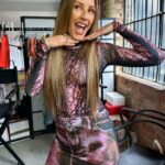 Ellie Goulding Instagram - Pretending to be a pop ⭐️ as usual @monaleannemakeup @anastasiastylianou @georgmedley