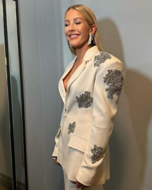 Ellie Goulding Instagram - Clive Davies Pre-Grammys celebration with the best date in the world @honeymoon 🫠 
To be in a room with some of the greatest living artists makes me feel overwhelming gratitude and pride. Thanks for having me 🤍🤍 
Make up my girl @janicedaoud 
Hair @rikkigash ❤️‍🔥
Styling @kyledevolle 🤍