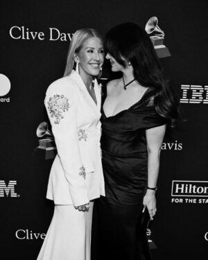 Ellie Goulding Instagram - Clive Davies Pre-Grammys celebration with the best date in the world @honeymoon 🫠 
To be in a room with some of the greatest living artists makes me feel overwhelming gratitude and pride. Thanks for having me 🤍🤍 
Make up my girl @janicedaoud 
Hair @rikkigash ❤️‍🔥
Styling @kyledevolle 🤍
