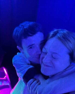 Elliot Page Instagram - Moments from the Pageboy release tour ✈️ 📚 📸 🚗