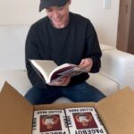 Elliot Page Instagram - Pageboy is real and I can’t wait for everyone to get their copy in a few weeks ❤️ If you haven’t yet, preorder yours at ElliotPageBook.com!