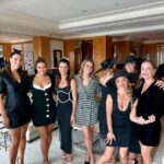 Elsa Pataky Instagram - Friends, horses, music and dancing, the best combo for a fun weekend. Thanks Derby Day for the good times @bulgari
