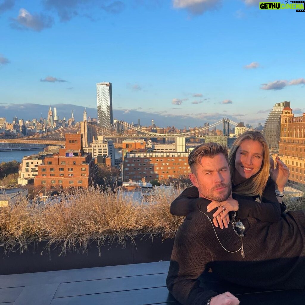 Elsa Pataky Instagram - Quick trip to NY to celebrate with my handsome husband @chrishemsworth and our love ones! #limitless @natgeo @Disneyplus
