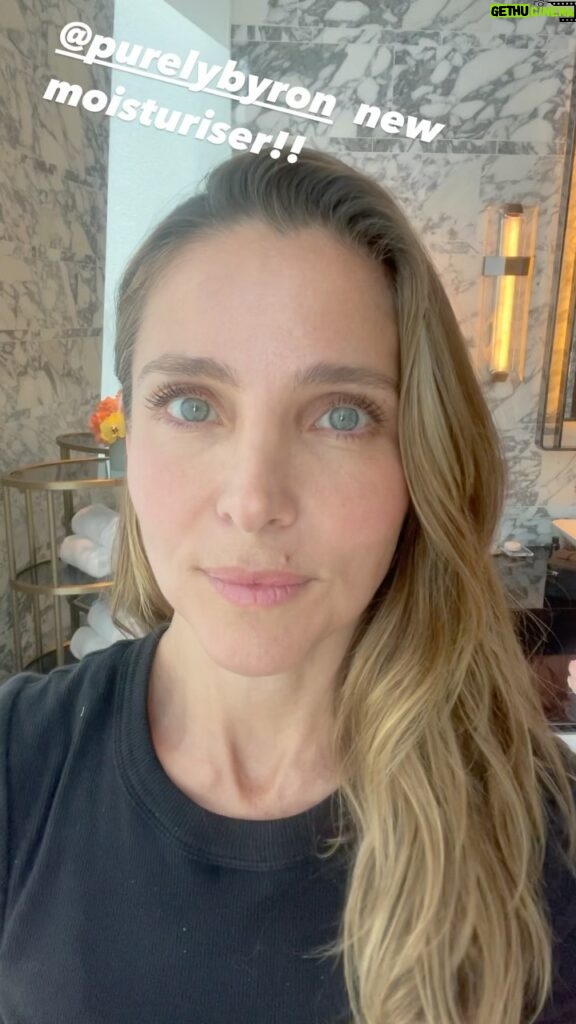 Elsa Pataky Instagram - You can already order our new Native sunrise blend moisturiser at purelybyron.com @purelybyron/ ya puedes adquirir nuestra nueva crema hidratante, Native Sunrise blend moisturiser.