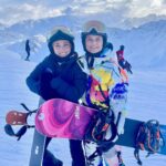 Elsa Pataky Instagram - Family, friends and snow! Such an amazing holidays!! thanks to @mannyxperienceofficial and his team for taking care of us we had the best time! #grateful 😊 @fusalp