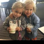 Elsa Pataky Instagram - Happy birthday to my two beautiful boys! I can’t believe you are 8. So many adventures together and so many more to come. You make me a better person every day. 🥰/ felicidades mis peques ! Todavía no me creo que tenéis 8 añitos. Cuantos momentos juntos para recordar y los que nos quedan todavía. Hacéis cada día que sea mejor persona. Os quiero.
