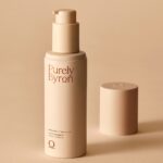 Elsa Pataky Instagram - This week our new Cleansing Oil launched! It takes off all makeup, smells so amazing and is such a beautiful start and end to the day. We have 3 more new products coming in July so follow us over at @purelybyron to stay updated ❤️/ Está semana lanzamos nuestro nuevo aceite limpiador, elimina maquillaje e hidrata y huele increíble , una buena manera de empezar y acabar el día. En Julio saldrán otros tres nuevos productos, síguenos en @purelybyron 🧡