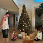 Elsa Pataky Instagram - Happy Christmas!! 🎅🏼Feliz Navidad a todos!