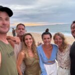 Elsa Pataky Instagram - Fiji family adventures 💛 @tavaruaislandresort @chrishemsworth
