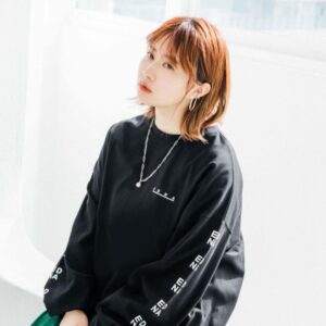 Emi Ōmatsu Instagram - 最近の推しを紹介するンゴ
このシリーズのシャンプーおすすめ、、、🥺
泡立ちよいし香りよいし、保湿力高くて乾燥しにくいし、髪の毛サラサラになる🙆‍♀‍🙆‍♀‍🙆‍♀‍
実は以前からよく使ってるシャンプーでした☺️
リピートさせてもろてます〜☺️☺️☺️

#アンドハニー 
#はちみつ美容 
#はちみつシャンプー
#andhoney_pr