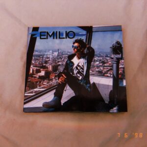 Emilio Osorio Instagram - Estoy tan orgullosa de ti y como has superado todos los obstáculos que se te han ido presentado y gracias a todo el apoyo que recibes sales adelante por ejemplo a Emilio siempre le decían que cantaba como niña y Emilio no se concentró en eso ,el se concentró en mejorar , y lo logró,  le decían que estaba muy feo y Emilio no se fijó en eso y los ignoro , lo rechazaron en la voz ,el se sintió mal y triste pero me encantó que Emilio dejó todo atrás y se concentró y fijó su meta , le dicen que el nadamas es famoso por su papá y Emilio lo único que hace es fijarse en las cosas que el está haciendo mal y esforzarse para ser el mejor e ignorando todas esas malas vibras y algo que me encanta de Emilio es que lo que se propone lo logra y ahora es número uno en ventas de mixup, sus canciones son de las pistas más escuchadas en Spotify y Apple Music y por eso y muchas cosas Emilio es un ejemplo a seguir para mi y siempre lo va a ser @emilio.marcos @emilio.marcos @emilio.marcos @emilio.marcos @emilio.marcos @emilio.marcos @emilio.marcos @emilio.marcos @emilio.marcos @emilio.marcos •TE AMO • no me caben las palabras del orgullo que tengo @emilio.marcos @emilio.marcos @emilio.marcos @emilio.marcos @emilio.marcos @emilio.marcos @emilio.marcos @emilio.marcos @emilio.marcos @emilio.marcos @emilio.marcos @emilio.marcos @emilio.marcos @emilio.marcos @emilio.marcos @emilio.marcos @emilio.marcos @emilio.marcos @emilio.marcos ♥️♥️♥️♥️♥️♥️♥️♥️♥️♥️♥️😱😱😱😱👏🏼👏🏼👏🏼👏🏼👏🏼😍😍😍😍😍😍😍😍♥️♥️♥️❤️♥️❤️😍♥️😍♥️❤️🙄😆♥️👏🏼👏🏼♥️♥️♥️😍😱😱😱😱😱👏🏼👏🏼👏🏼👏🏼👏🏼👏🏼😊😊😊😊😊🙏🙏🙏🙏 @emilio.marcos