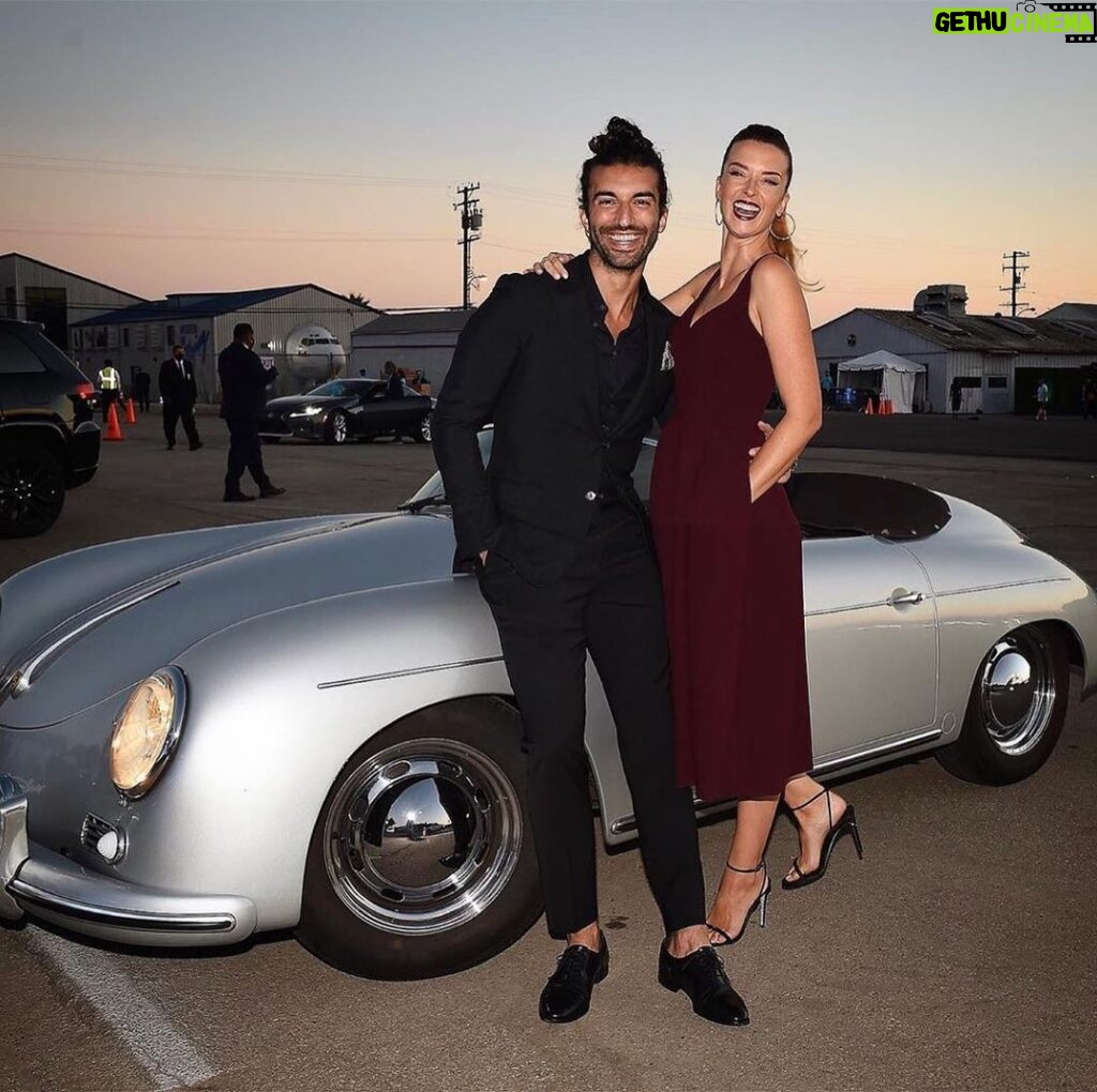 Emily Baldoni Instagram - What a night. It’s so interesting, whenever I’ve tried to write a post about #cloudsmovie and @justinbaldoni I end up not being able to express what I feel becasue it’s just so big. It’s been a long, bumpy, beautiful journey to get to the moment on Monday night when Clouds premiered in front of over 100 cars in Santa Monica. Having seen Justin pour his ENTIRE heart and soul into the sharing of Zach’s story for so many years now, and then witnessing it being received in this way was incredibly touching (swipe, with sound on, for the #2020’s version of a standing ovation 🥰) I ugly cried so many times. Justin, You. Are. Magic. I’m in awe of the human and filmmaker you are. You’re such a star, and I mean that in a way that goes far beyond Hollywood talk. Zach, you are all the magic and the miracles on the other side. You made this movie with Justin. We feel you with us so often and are deeply grateful and humbled to have known you. @lsobi , you are one of my favorite women on this planet. I’m in utter awe of you. I deeply thank you and Rob for letting Justin in to your family and your life. Thank you for letting ALL of us in. Thank you for sharing your beautiful son with us. As a mother you have taught me so much without even trying and I am forever grateful. And thank you to everyone who helped Justin tell this story with so much integrity, heart, and care. You are all so special. Clouds is available to stream starting THIS Friday on @disneyplus !! Gather your family, cuddle up together and get ready to be transformed. (And thank you @aweisnerstyle @carissaferreri @nancileesantos for erasing any trace of 6 months of quarantine in a Covid safe way. You rock. Also, how about that man-bun in a suit 🤤)