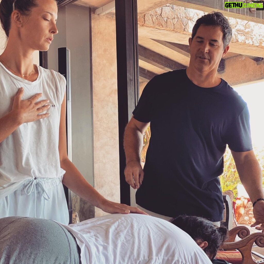 Emily Baldoni Instagram - Last week our dear friends and healers @drjohnamaral and @christinaamaral blew our minds and sent us to outer (and inner) space for a few days 🚀 ⁣ ⁣ This is the kind of healing work that helps me remember how powerful and wise my body is. When I learn to listen to it and let it do what it’s capable of doing, there is tremendous healing and guidance. And when we also tap into what’s beyond the 3D reality there’s not only healing, there’s pure magic ✨ ⁣ ⁣ I believe that connecting to who we truly are, beyond our cultural conditioning and beliefs, is what will actually transform humanity. To be on a journey of self discovery and healing, elevating our energy and consciousness, living an authentic life infused with meaning and service, are the actions most needed to impact the collective, and in my opinion the most important kind of activism ❤