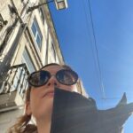 Emily Cox Instagram - I’ve found the Sun! It’s been hiding in Lisbon😎☀️…. Going to the portuguese coast next! Recommendations? #holiday #sun #Portugal #love