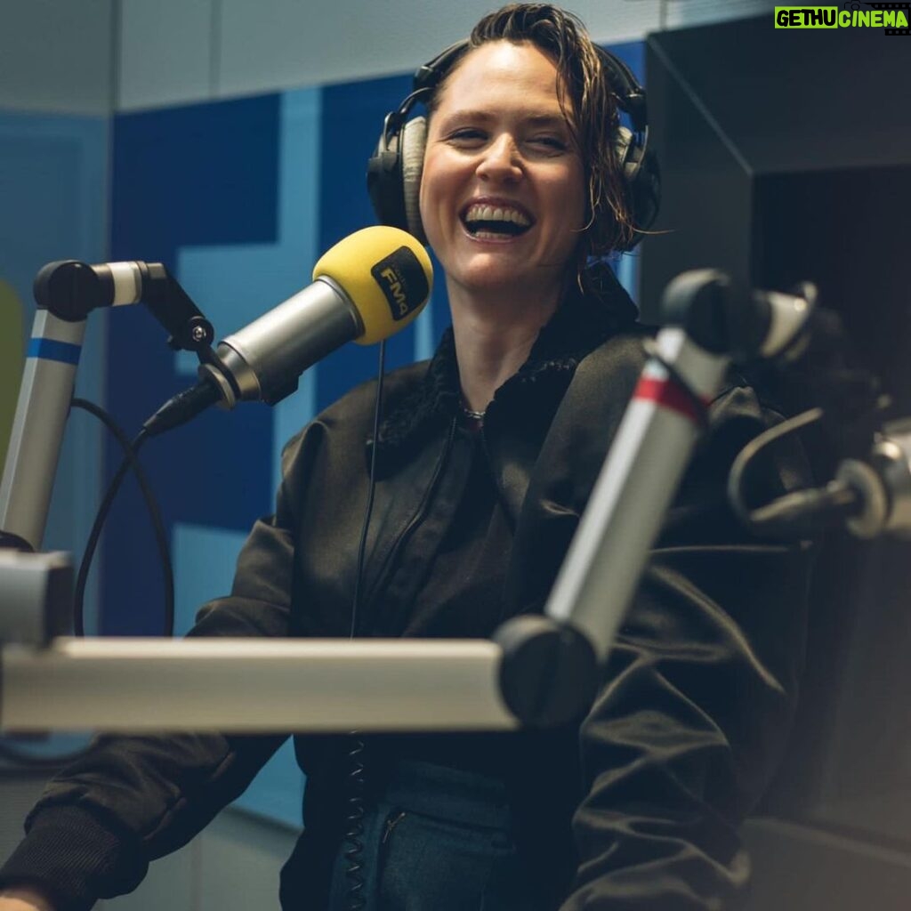 Emily Cox Instagram - That was a fun Interview with @radiofm4 today! Thanks for a lot of laughs! @antonia_stabinger 📸: @ameliechapalain @sabine_reiter @simonwinkelmuller