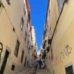 Emily Cox Instagram - I’ve found the Sun! It’s been hiding in Lisbon😎☀️…. Going to the portuguese coast next! Recommendations? #holiday #sun #Portugal #love