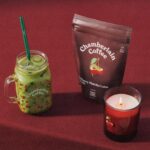 Emma Chamberlain Instagram - 🍒 @chamberlaincoffee 🍒 black cherry collection ☺️☺️☺️☺️☺️☺️☺️☺️☺️ www.chamberlaincoffee.com