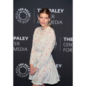 Emma Greenwell Instagram - Thanks for having us Paley Center
Season 3 premieres January 17th
Link to trailer in bio