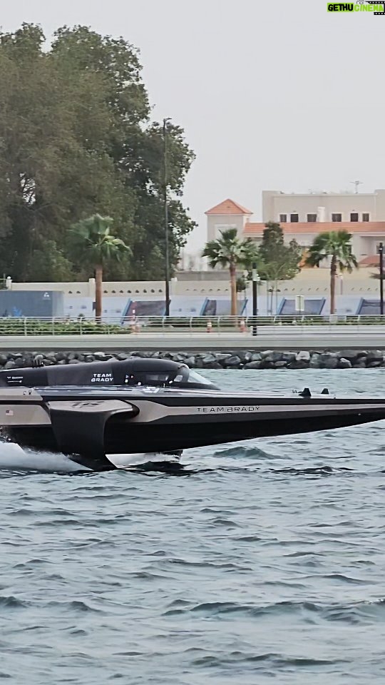 Emma Kimiläinen Instagram - Fly with @e1teambrady 🏁 First race in the @e1series on the 2.-3. February in Jeddah. #e1series #teambrady #tombrady #e1teambrady #e1 #powerboating #electricracing #racing #motorsport #womeninmotorsport #powerboating Red Sea Marina Obhur