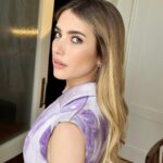 Emma Roberts Instagram - Glam today for #maybeido press💜 💄 @anariz1 💇🏼‍♀️ @ryantrygstadhair 👠 @elkin @britelkin @kakeykake