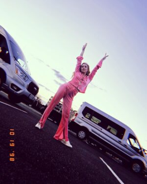 Emma Roberts Instagram - 2022 you were alright after all 💕 💫