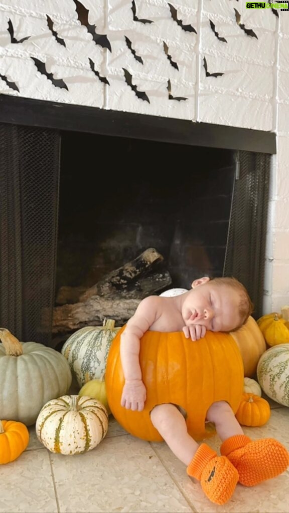 Emmy Buckner Instagram - Have you ever breastfed a baby in a pumpkin? Because I now have.