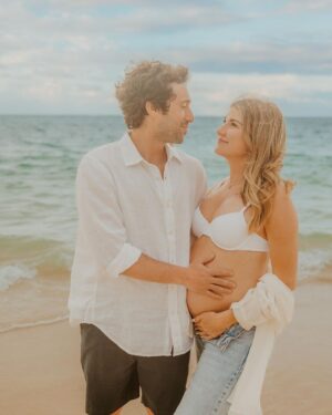 Emmy Buckner Instagram - Cayden’s parents 💙
📸 @kaybrookephotography