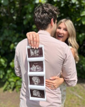 Emmy Buckner Instagram - One last photo dump and a big thank you to everyone who has reached out, messaged, commented, anything! We are feeling the love and it really means a lot as we buckle up for our biggest adventure yet ❤️

📸 @adwinbrown