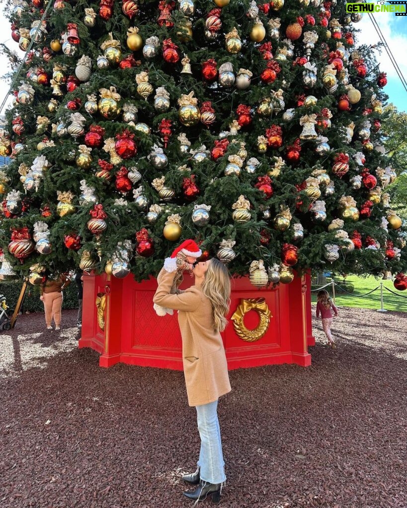 Emmy Buckner Instagram - My son met Santa. I repeat, MY baby met Santa!!!🎅🏻
