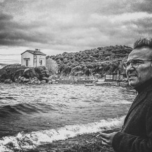 Engin Günaydın Instagram - ilk tiyatro oyunum hücreler bitmek üzere