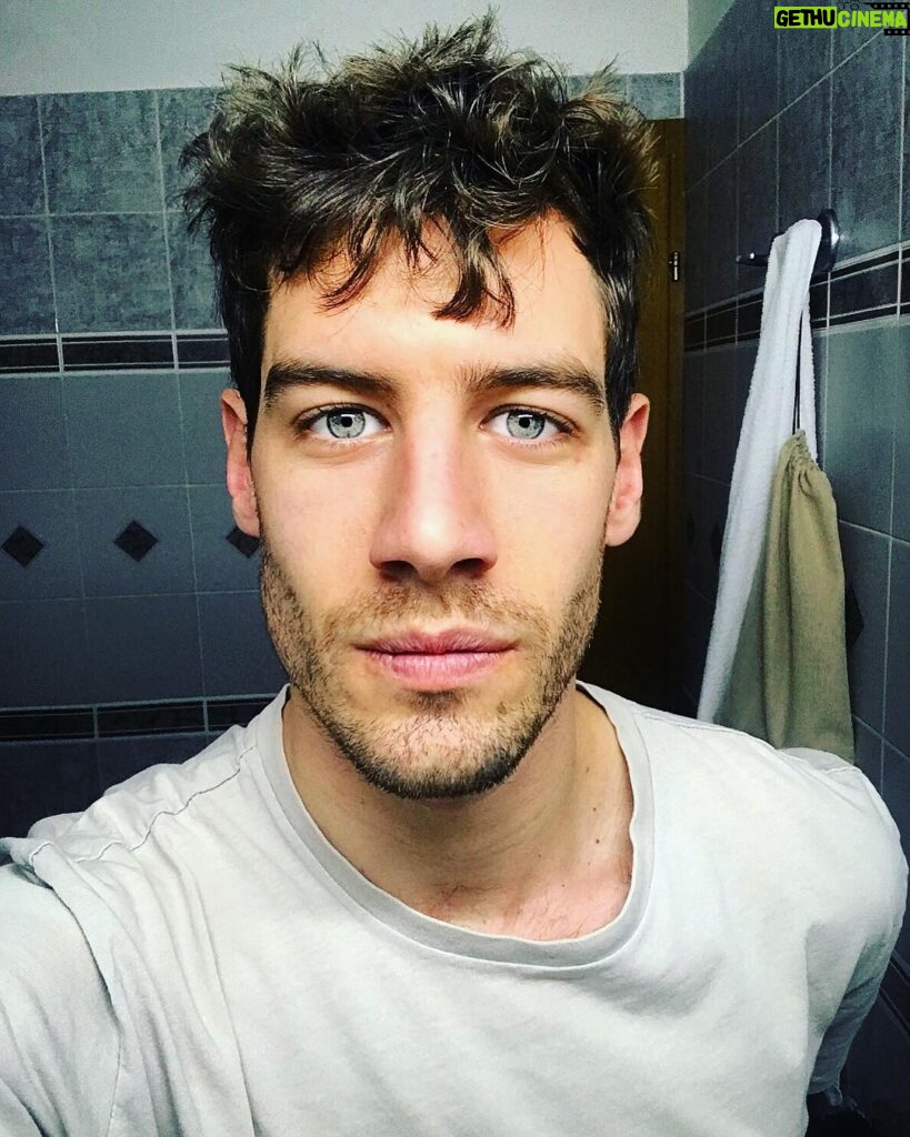 Enrico Oetiker Instagram - Serfiarcesso per dire addio a quel mezzo millimetro di barba che non rivedrò per mesi...maledetto Guarnieri 👳🏻‍♂✂ Madonna Di Campiglio, Trentino-Alto Adige, Italy