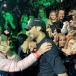 Enrique Iglesias Instagram - #ThankYou for all the #love #Romania!!! 🇷🇴