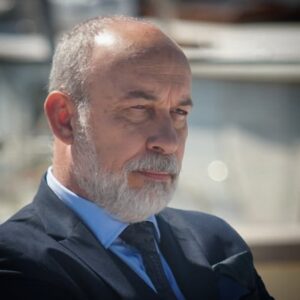 Erdal Küçükkömürcü Instagram - Sefirin Kızı... küçük bir ara
#sefirinkızı