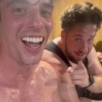 Eric Osmond Instagram - How do YOU say "Sauna" #sauna #fitnesshumor #gymfunny #funnyfitnessmemes #funnyfitness @ericosmond.official @metro.muscle @lenniuitto @wes___fi @thebarber.mark @splashhpowder @madilynnwhiting @moriah_paytonn @stevenbassmedia