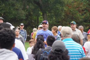 Eric Swalwell Instagram - Great weather, beautiful scenery, and a great discussion at Saturday’s Hike With Your Rep at Lake Chabot. If you missed it, sign up for my newsletter so you can stay up to date with my latest events.

Sign up here⬇️ 
swalwell.house.gov/media-center/e-newsletters