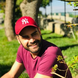 Erkan Meriç Instagram - Foto çekecek birini bulduysam 😂😂
