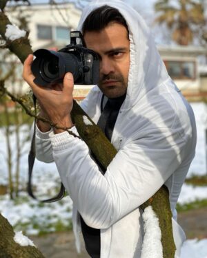 Erkan Meriç Instagram - Mutlu hafta sonları 🤗