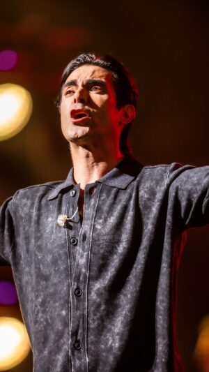 Ernesto D'Alessio Instagram - Gracias CD. Victoria, cantaron hermoso. Un beso con todo nuestro cariño. #GrsciasTour Les amamos 🫶🏽🌹