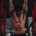 Ernesto D'Alessio Instagram - Entrena fuerte. Se paciente. Come sano. Tu cuerpo lo va a recompensar. 🤜🏽🤛🏽