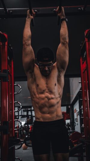 Ernesto D'Alessio Instagram - Entrena fuerte. Se paciente. Come sano. Tu cuerpo lo va a recompensar. 🤜🏽🤛🏽