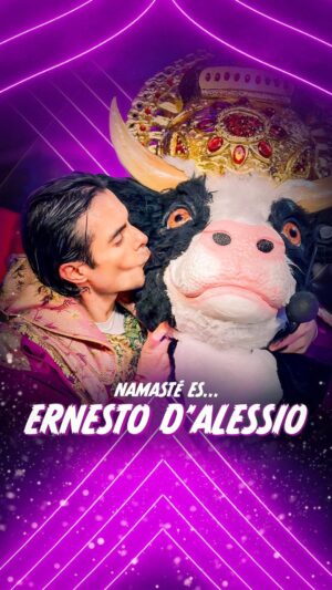 Ernesto D'Alessio Instagram - @ernestodalessio , nos cuenta que para él, lo bonito fue haber traspasado la máscara y transmitir la energía, logrando ganarse al público y encariñarse con el personaje 💜🧘🏻‍♂️

¿#QuiénEsLaMáscara?
#NamastéEs