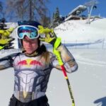 Ester Ledecká Instagram - Když snowboardistka zdraví lyžařku😁😜🤘🏽. When the snowboarder greets the skier😁😜🤘🏽. Thank you @redbull APC, @kronplatz_official and @sulden_solda for great training! @kaestleski STR