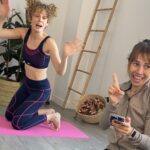 Esther Acebo Instagram - Gracias a todas las que os habéis unido a nuestra clase de fuerza, core y suelo pélvico en formato tábatas con Esther y conmigo. Tenéis el link del pack “entrena con yosoymamifit” en nuestras bios. Gracias, Esther, por poner siempre tanta luz en la vida de todas las personas que tenemos la suerte de estar cerca de ti. ☀️ @estheracebo @mamifit_esp #packentrenaconyosoymamifit #shotoniPhone