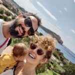 Esther Acebo Instagram - Dudar, viajar, cuidar, reír, llorar, creer, crecer, aceptar, trabajar, parar, volver a viajar, a cuidar, a reír, a llorar. Aprender. Gracias 2023 💕