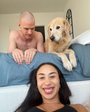 Eva Marisol Gutowski Instagram - Here’s a dumpy because DAY N NITE IS OUT! I’ve spent the last 2 weeks being a dog mom and basically hiding in my apartment, trying to put together a song release plan by myself 😂 in a perfect world i would have planned a “massive music roll out” months in advance and made like 50 TikToks on some “DID I JUST WRITE THE SONG OF THE SUMMER? 🤪” type shit, but I’m done wasting time trying to be perfect. It’s time to embrace the chaos, drop songs when i make them, and show you real time what this crazy ass life is leading me to ☺️❤️ have you listened to day n nite yet??