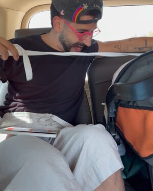 Evaluna Montaner Instagram - Mi esposo mío. El papá de mi hija. Mi mejor amigo!! Estás cumpliendo años y no sé qué te puedo decir que sea suficiente para que sepas lo que siento por ti. Simplemente te diré que es un privilegio amarte y ser amada por ti. Es un privilegio poder compartir este día contigo otra vez. Primer cumple donde te despierta la palabra “papá” y eso es un sueño hecho realidad para mí. Te amo cada día más. Feliz cumple maibeibi🤎
(Tribu, de nada por la ultima foto)